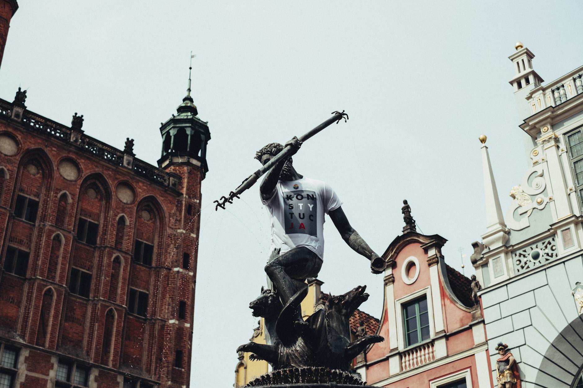 Zamek w Będzinie podczas wydarzenia kulturalnego, promującego Będzin 2026
